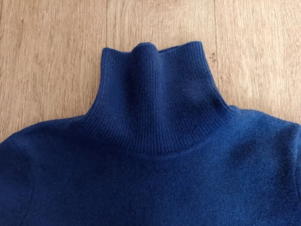 UniQlo Шерстяной теплый толстый женский гольф т синий М 9