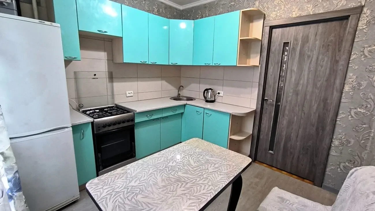 Оренда квартири подобово Дніпро, Караван 9