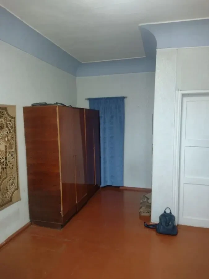 Продам найдешевшу кімнату з балконом біля метро Холодна Гора. 2