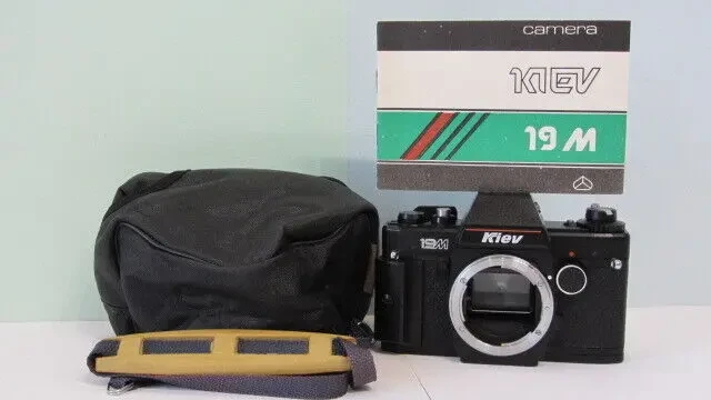 Фотоаппарат КИЕВ-19М.(ТУШКА)body.Экспортный вариант.Новый