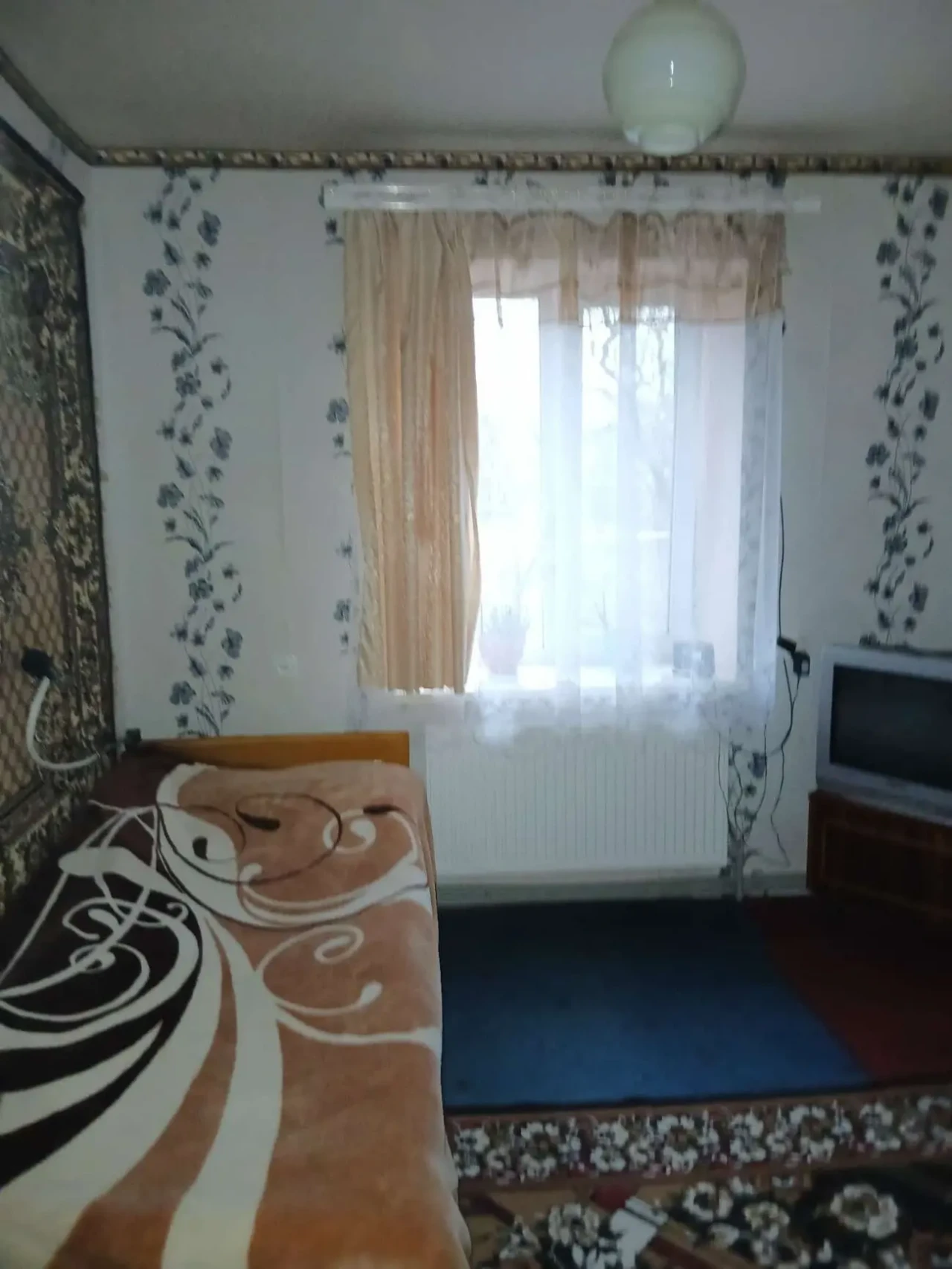 Продається затишний утеплений будинок з садом 7