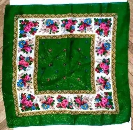 Новый платок хустка в национальном стиле с золотым люрексом 4