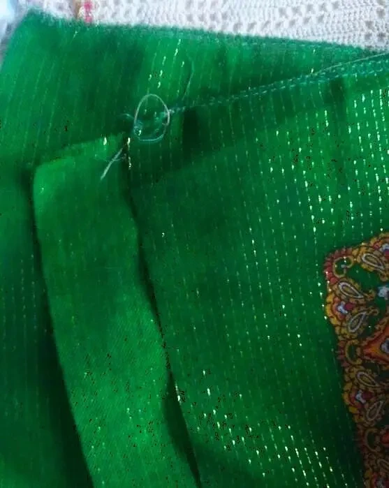 Новый платок хустка в национальном стиле с золотым люрексом 2