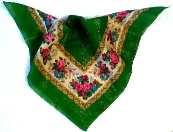 Новый платок хустка в национальном стиле с золотым люрексом 6