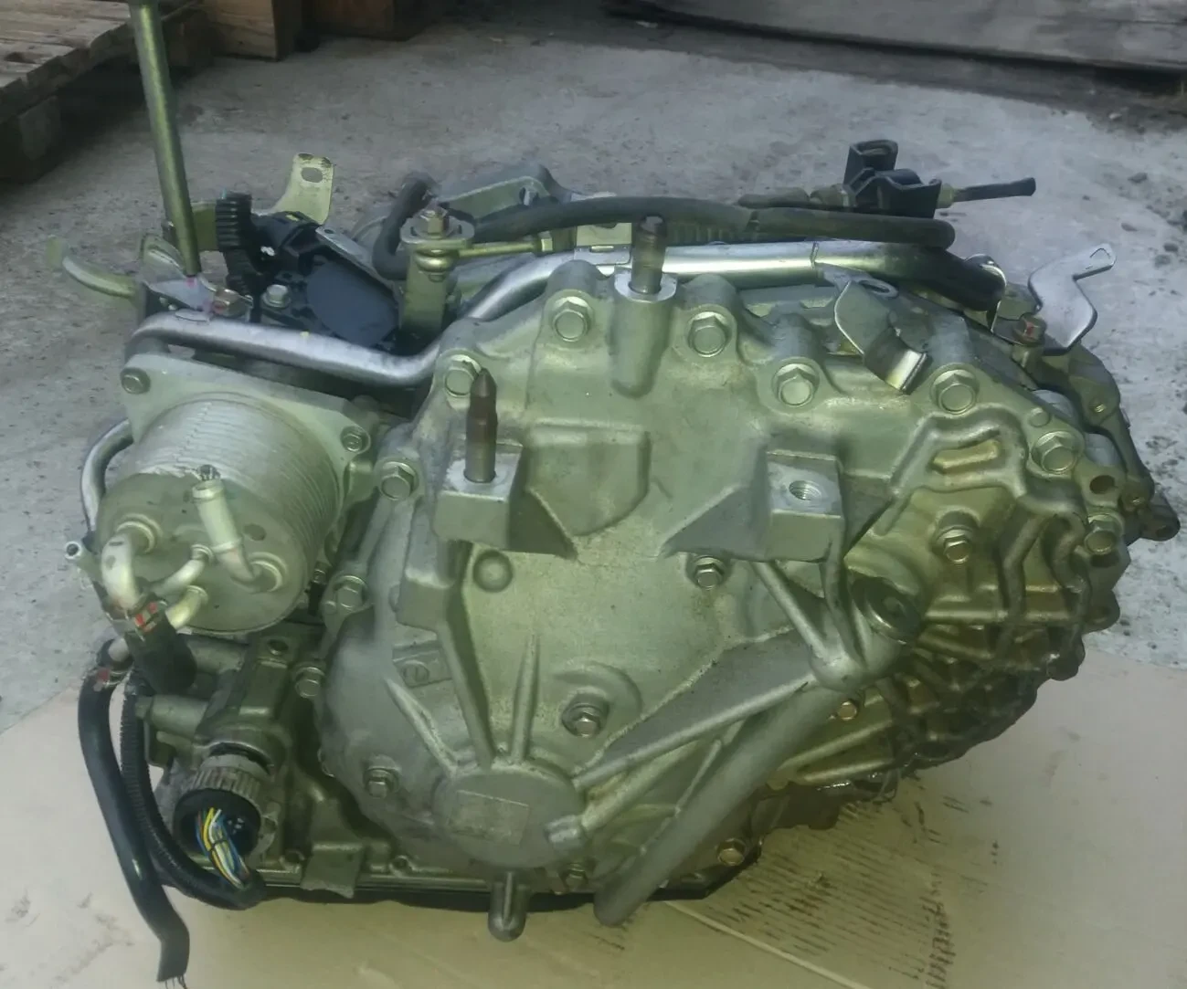 Коробка вариатор Mitsubishi Outlander XL 2.0 2.4 4WD 2006-2013 8