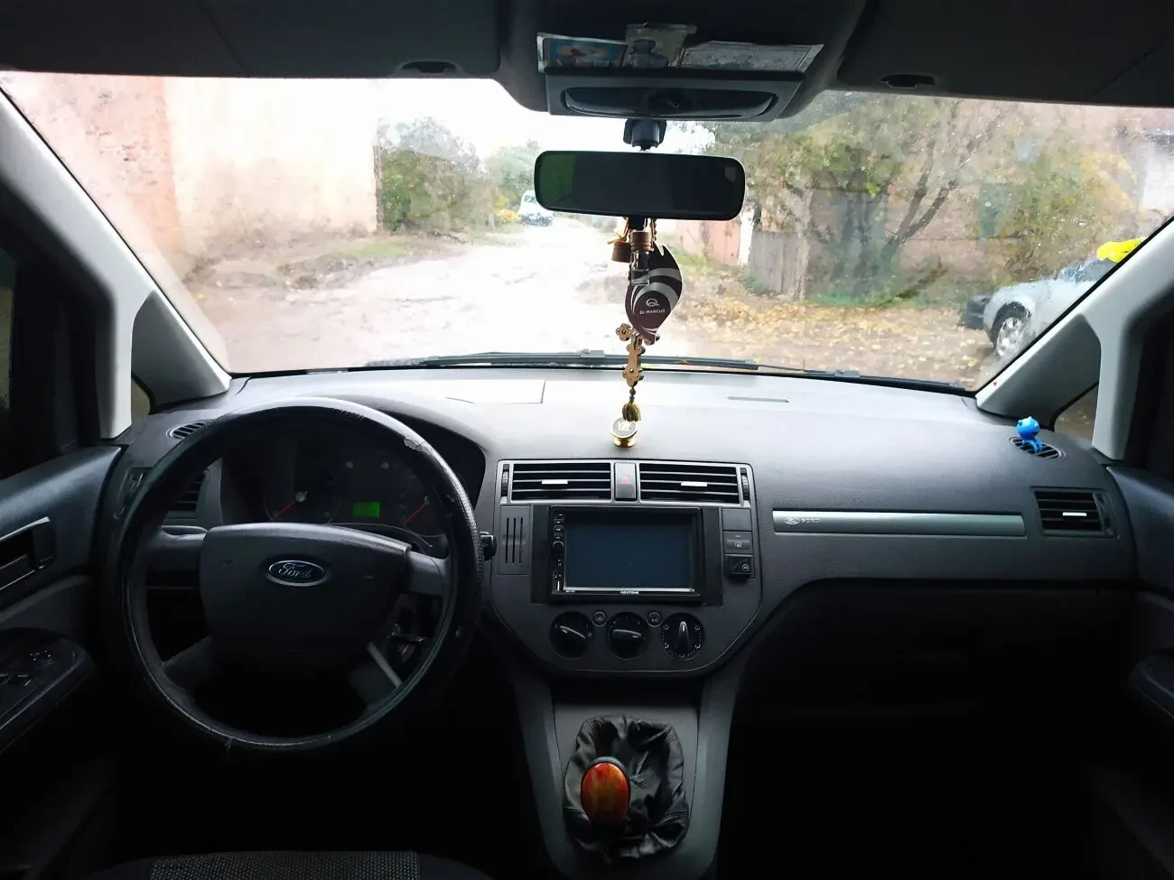 Автомобіль 2