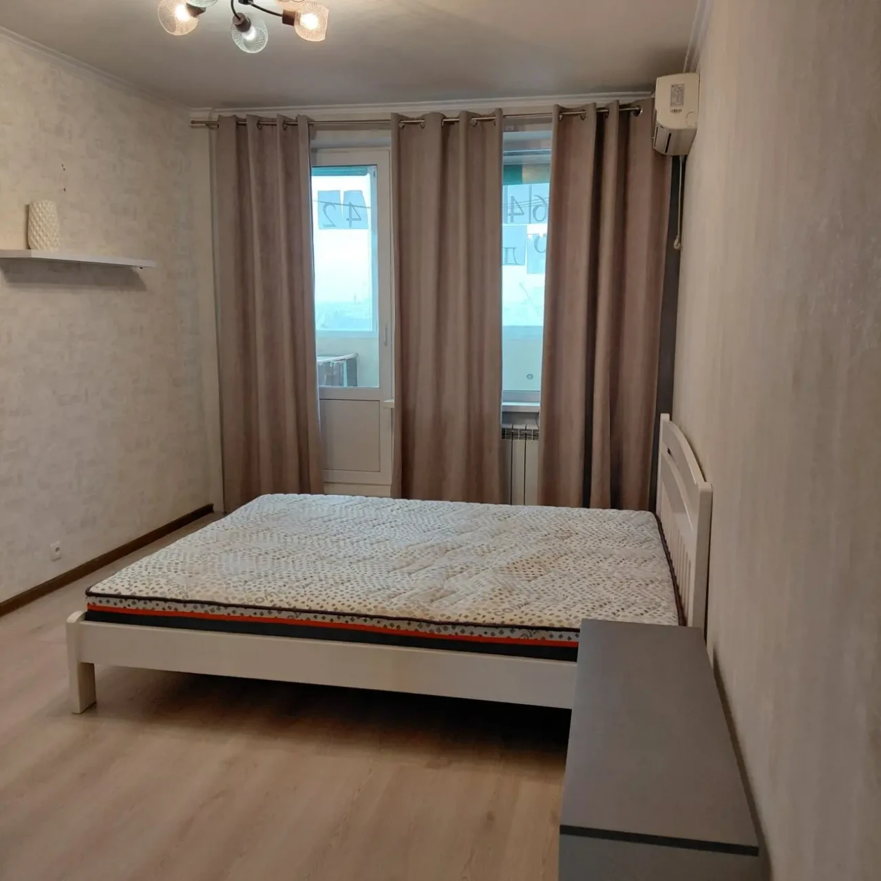 Шукаєте купити 1ккв велику біля метро і з ремонтом 8