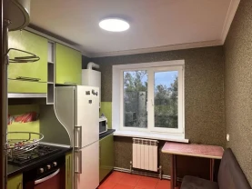 Сдам 2-ком ремонт Автоном.Отопление, бытовая техника. Срочно