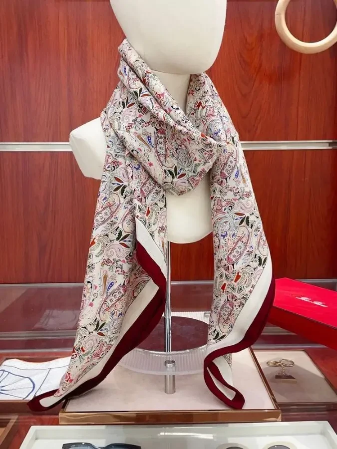 Хустинка Loro Piana