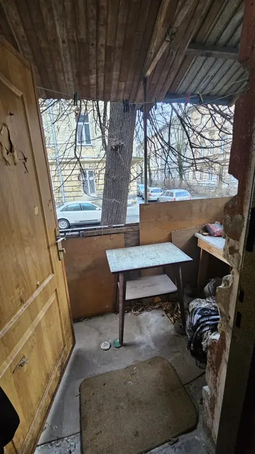 Продаж 1-к.кв-ри під комерцію або житло по вул. Одеській. Привокзальна 6