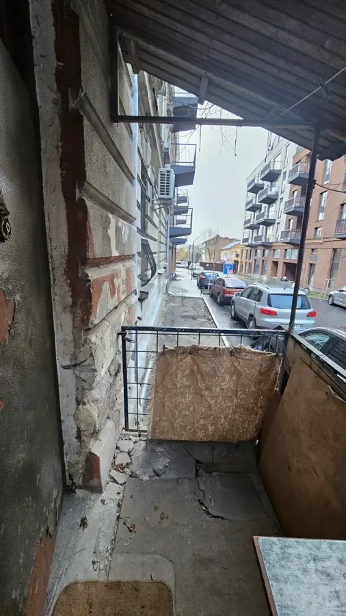 Продаж 1-к.кв-ри під комерцію або житло по вул. Одеській. Привокзальна 5