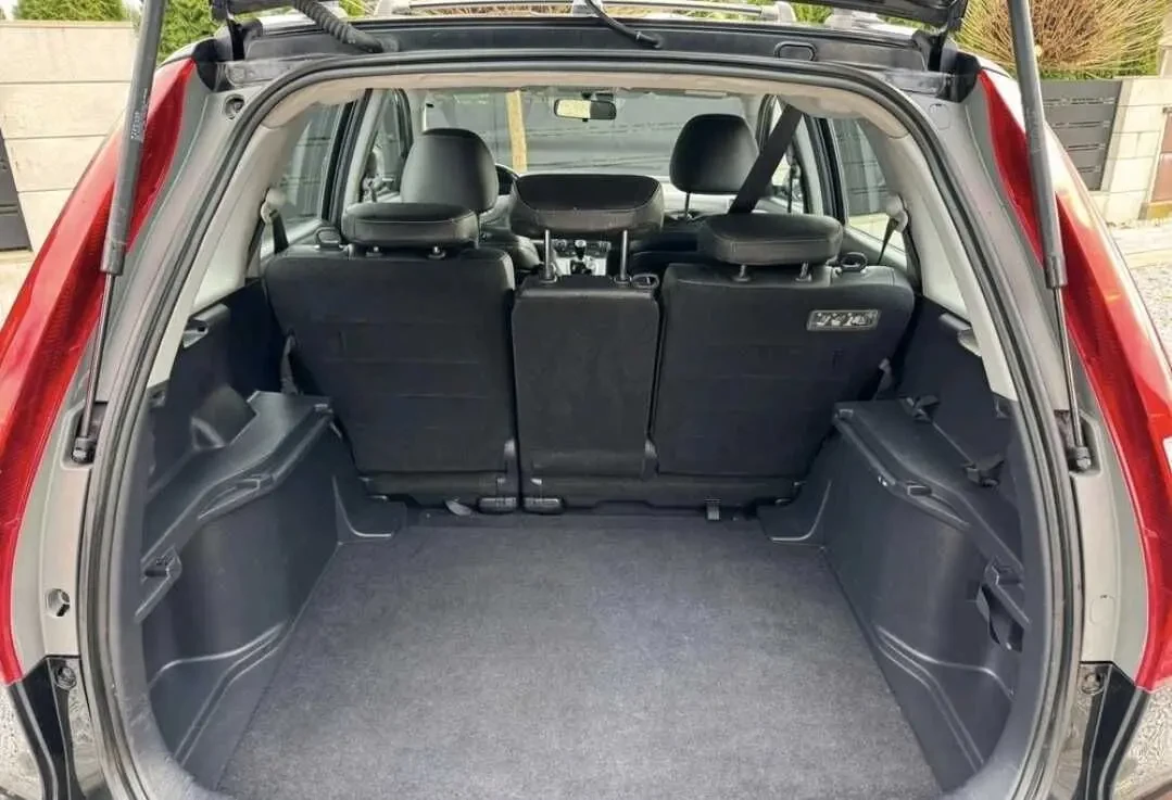 Honda CR-V 2.2I-CTDI 8