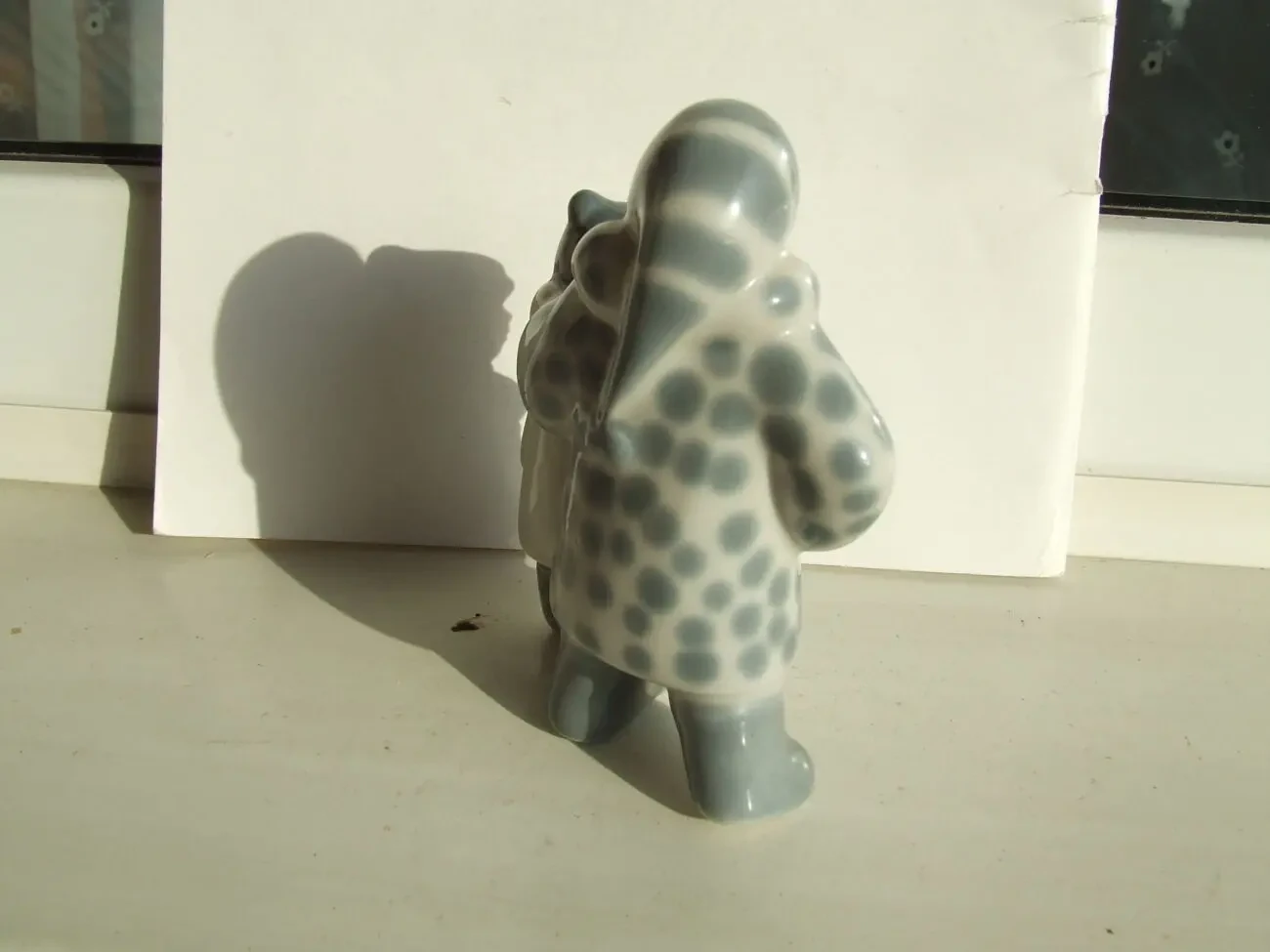 Статуетка зимній дворик діти сестрички ссср 1970 рр. роз 12х11 см. по 4