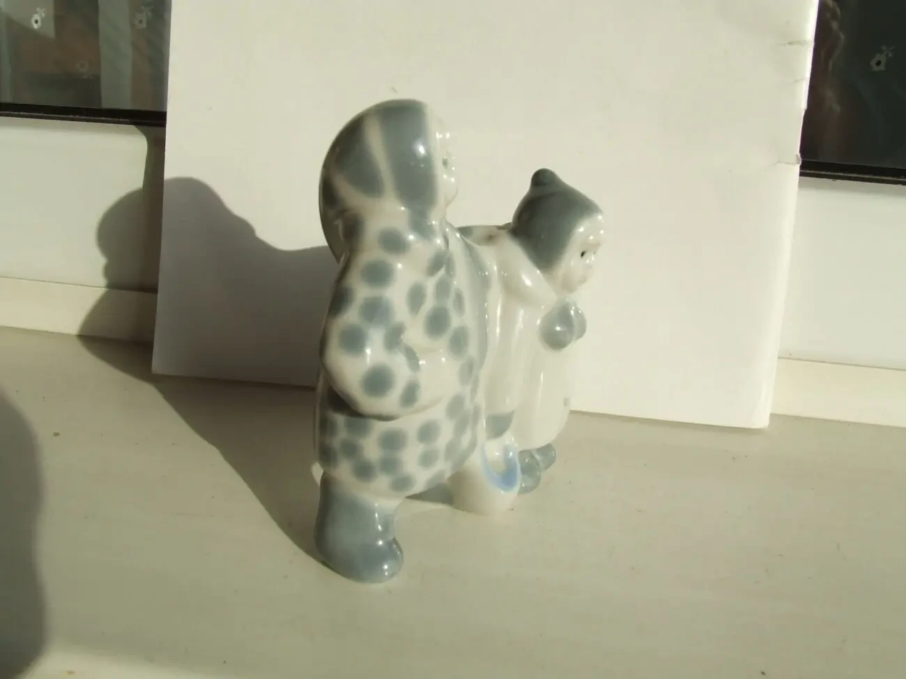 Статуетка зимній дворик діти сестрички ссср 1970 рр. роз 12х11 см. по 5