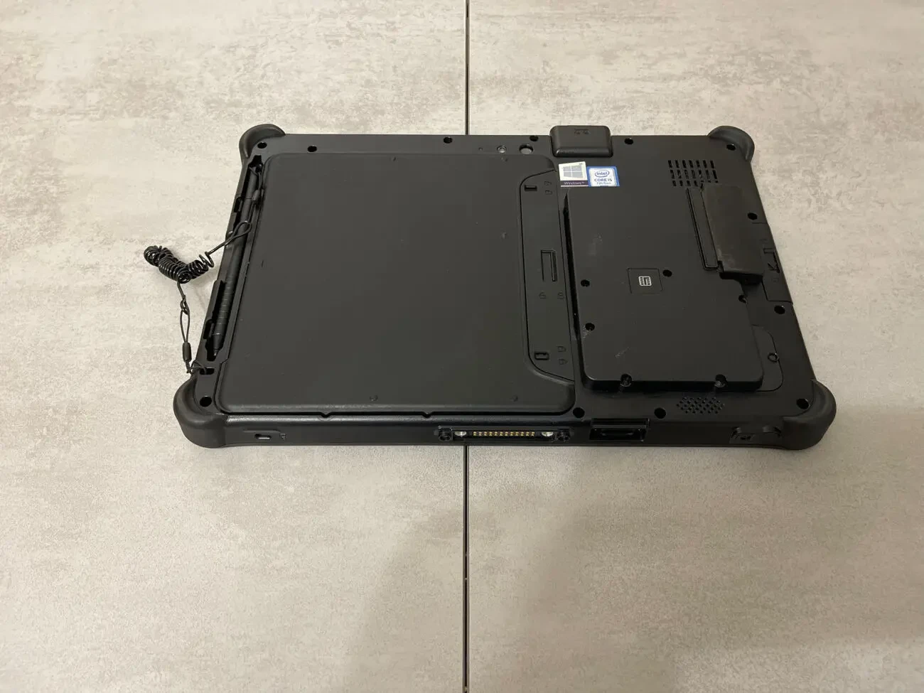 Захищений планшет Getac F110 G4, 11.6 FHD, i5-7200U, 8GB, 256GB SSD 7