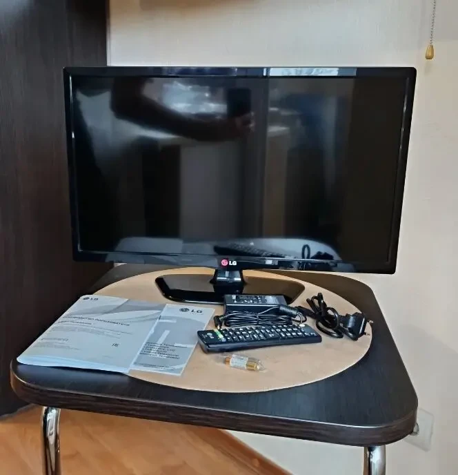 Телевизор LG 24LB450U 2