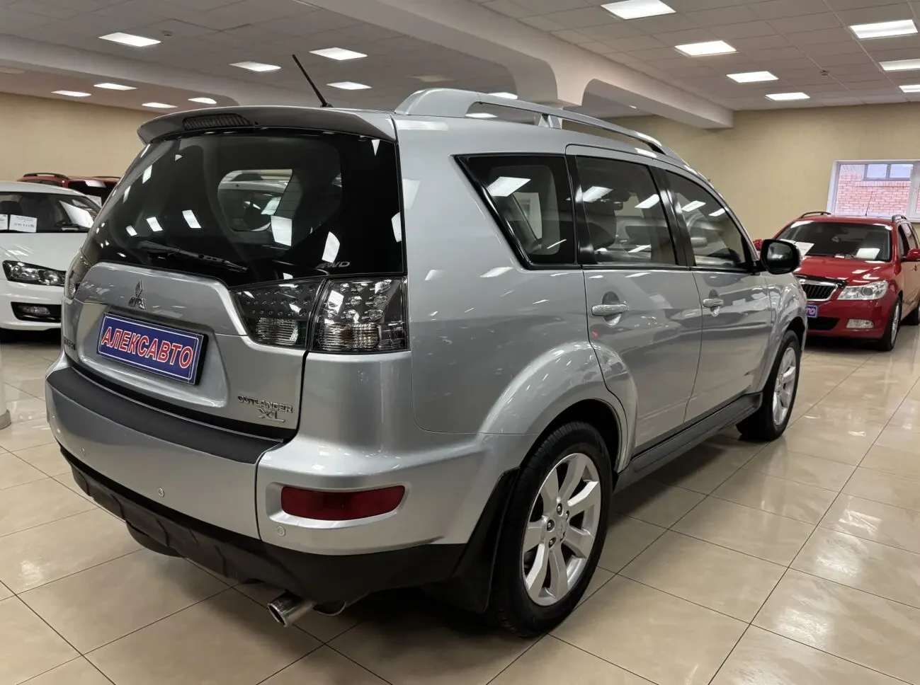 Mitsubishi Outlander XL 4WD 2.4i 16V 6АКПП 2010 р.в. (170 к.с.) 6