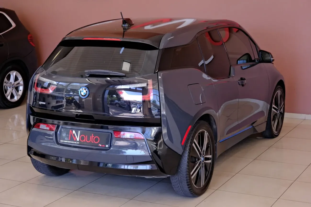 BMW i3 Auto 5