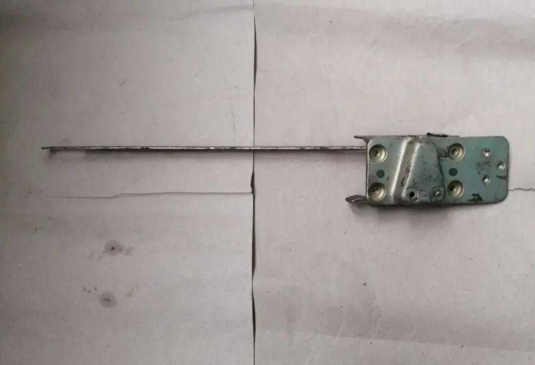 Замок двери зил-130, левый, новый ссср 2