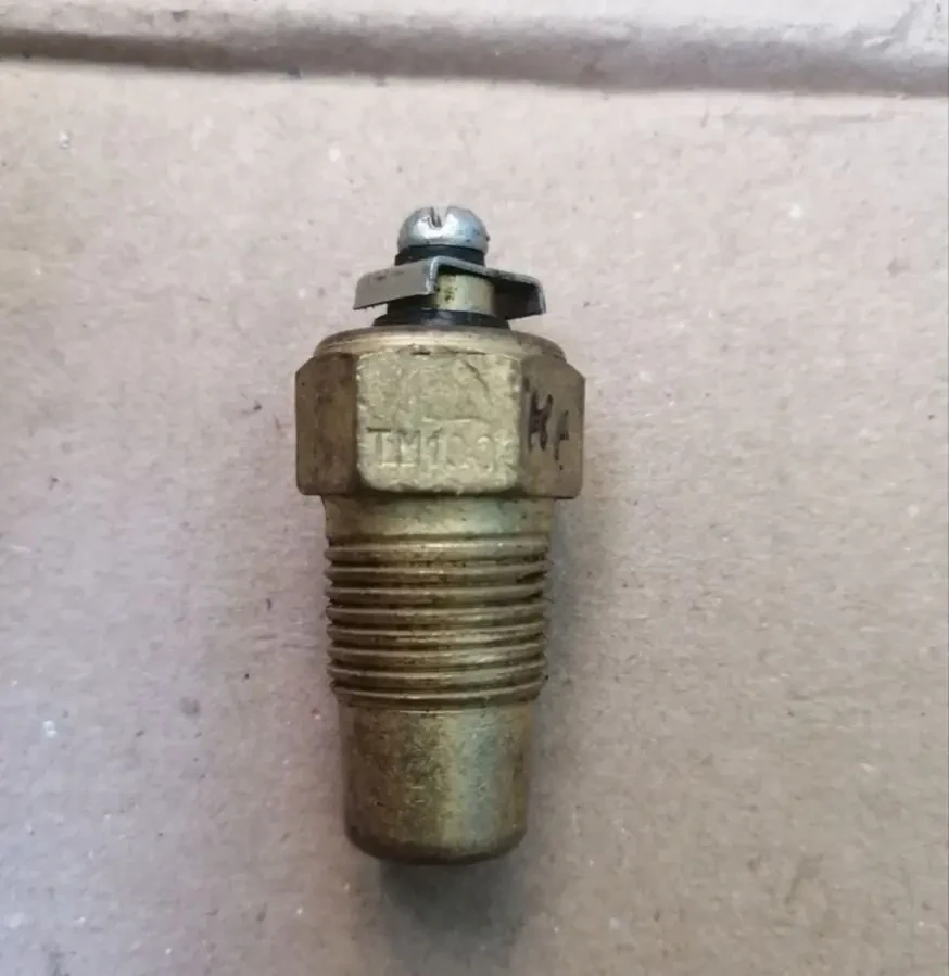 Датчик температуры зил-130, газ-53, новый ссср 2