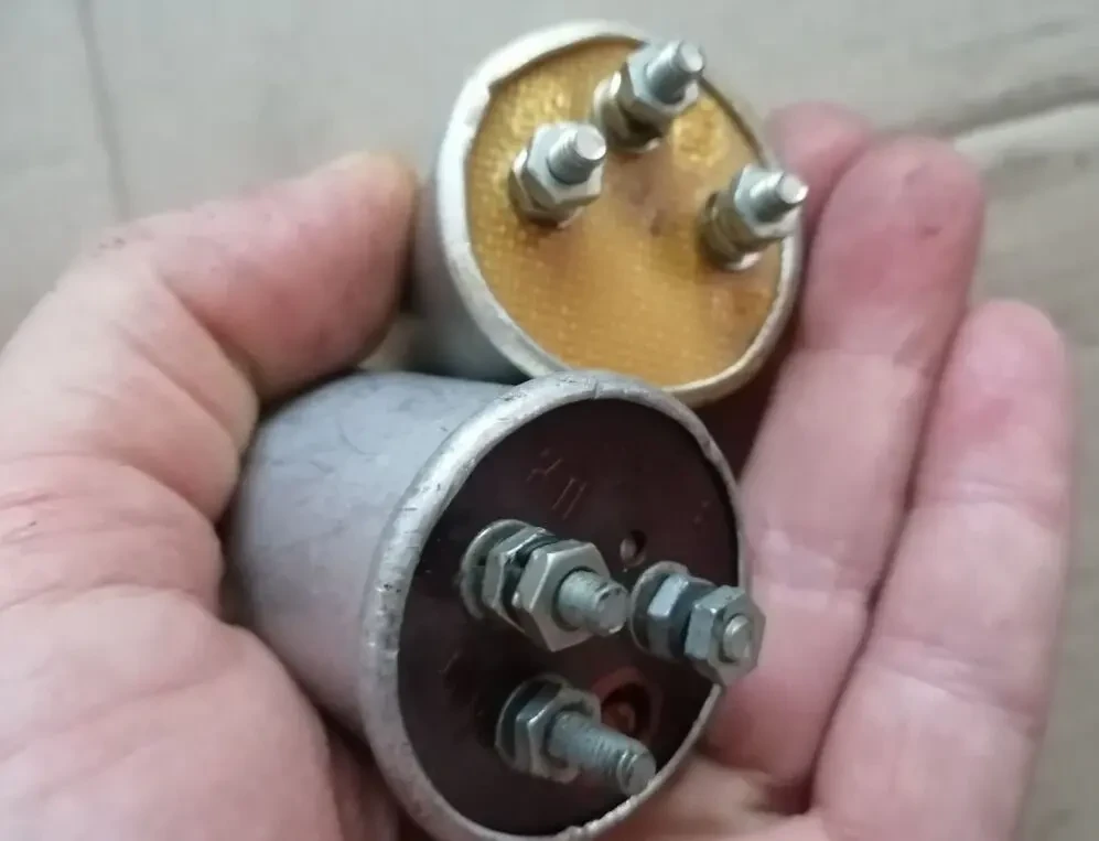 Реле поворотов зил-130, газ-53, новое ссср 3