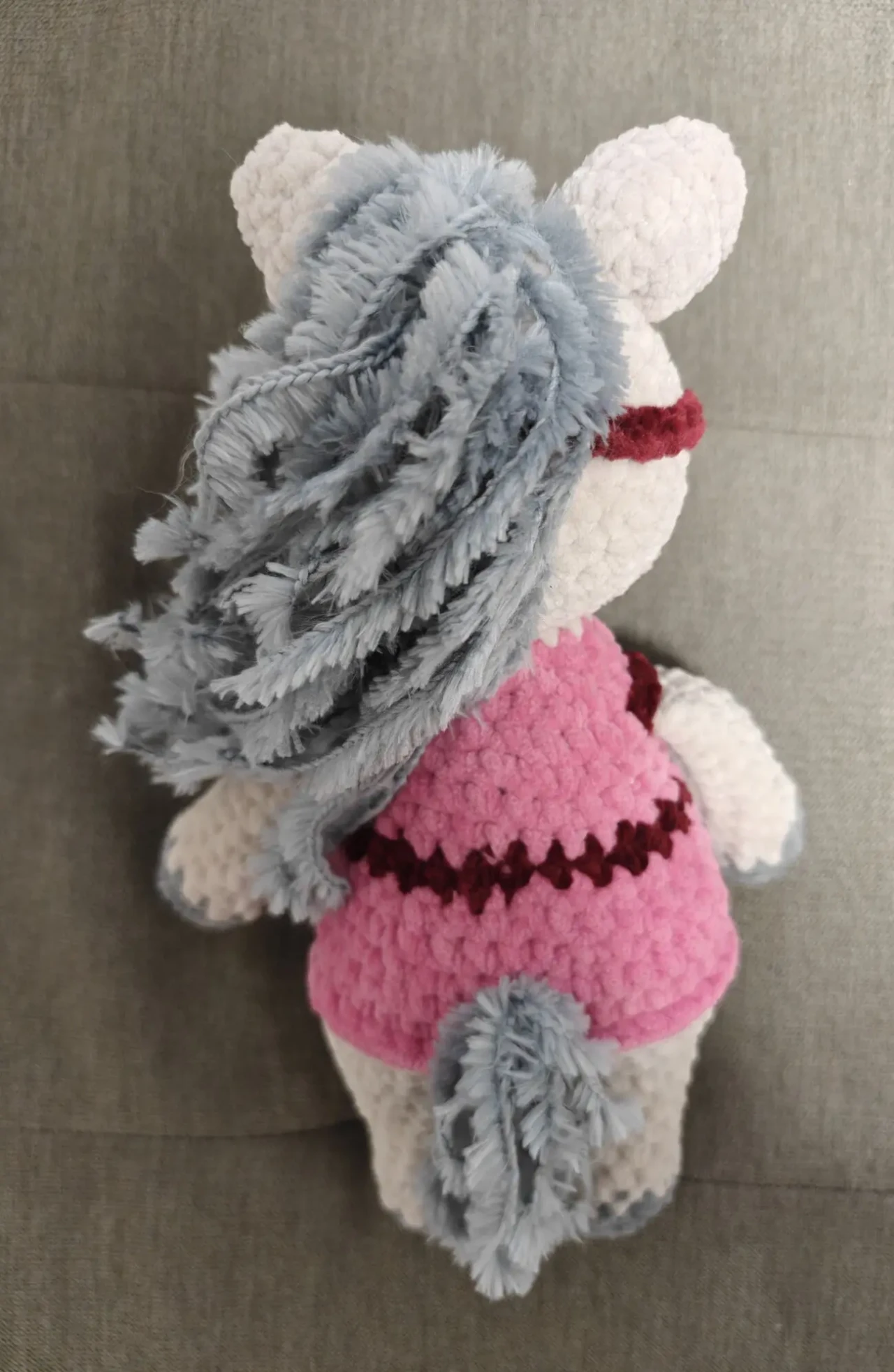 Кінь коник в'язана іграшка подарунок  ручна робота hand made 3