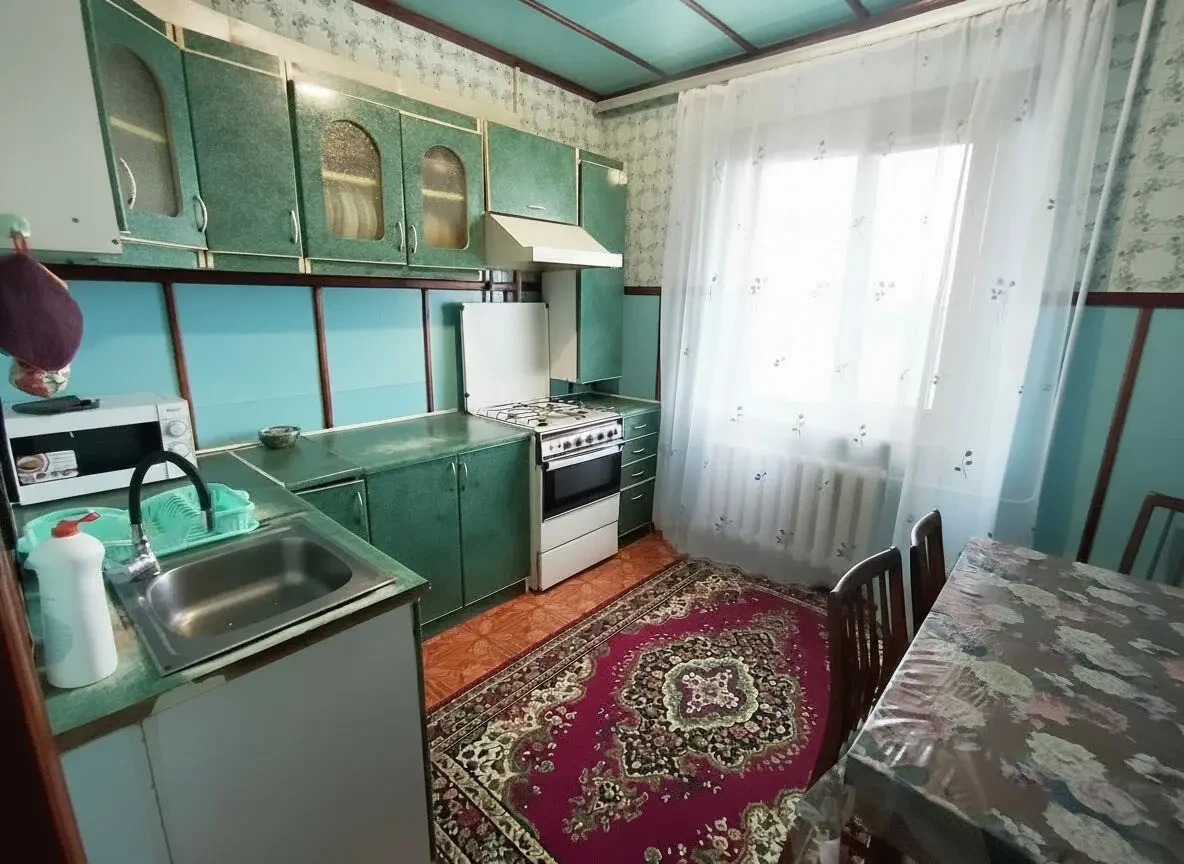 3 кімн. квартира, БМВ/173 квартал, світло не вимикають, Є Відновлення 4