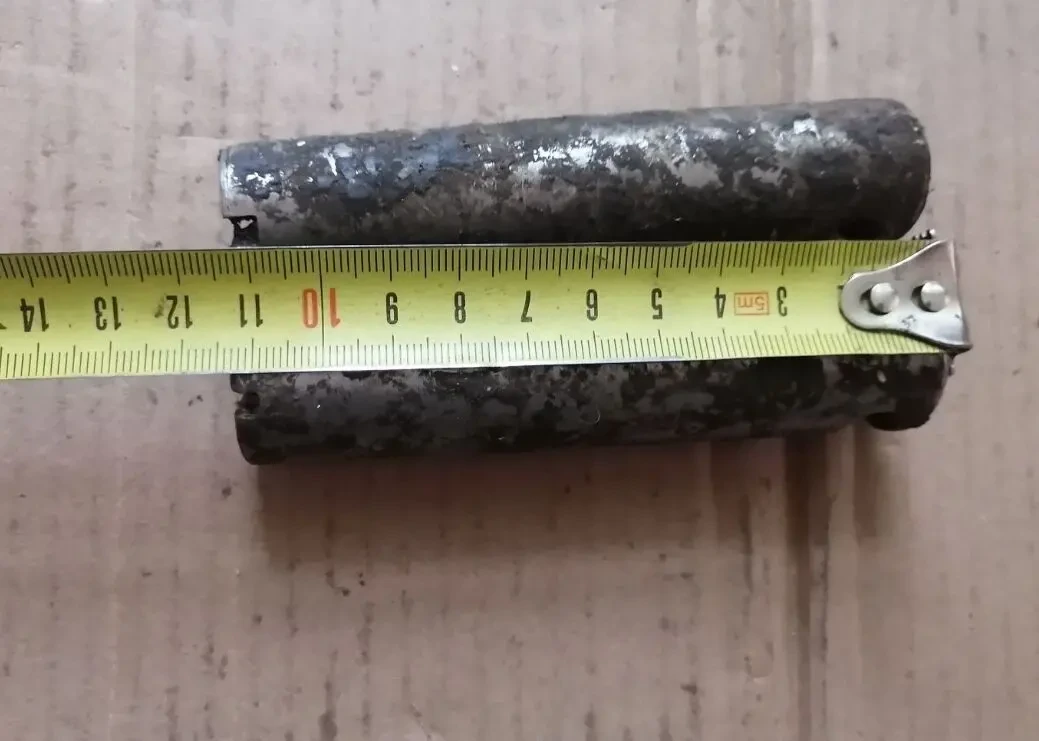 Палец передней рессоры газ 52, новый ссср 3