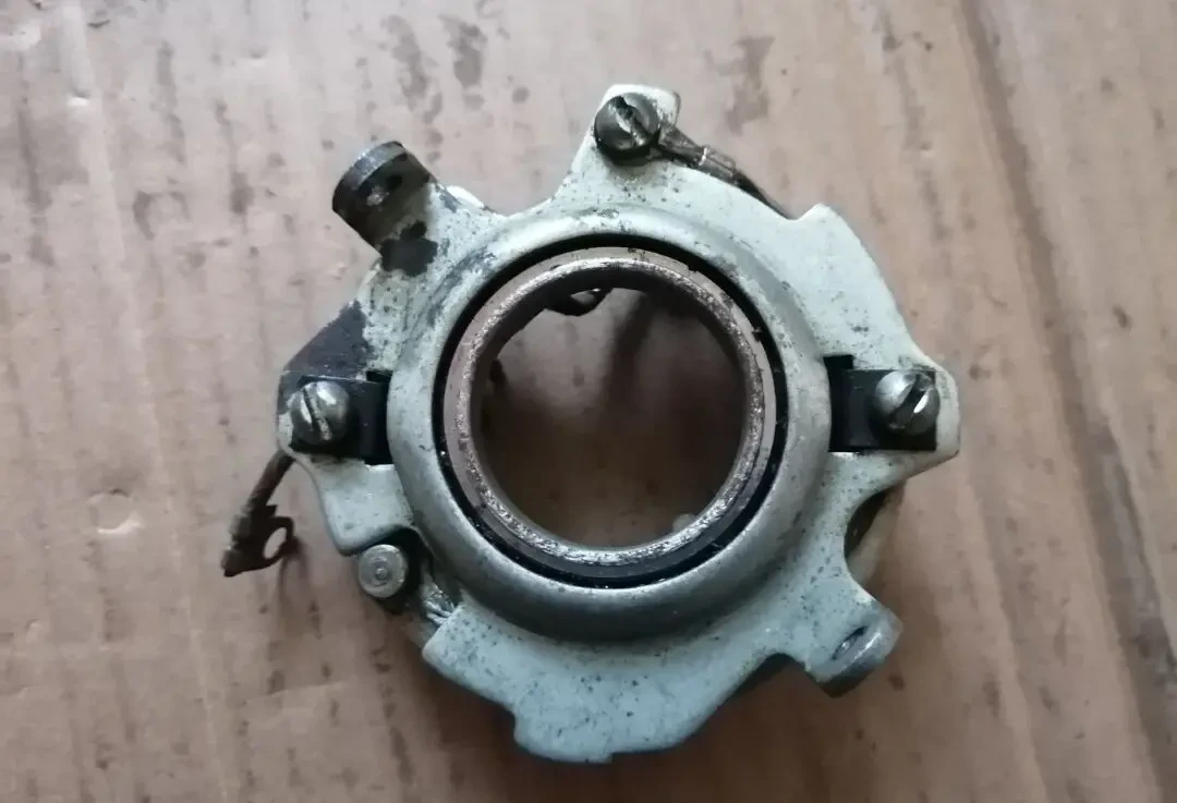 Подшипник трамблера газ 69, 20, новый ссср 2