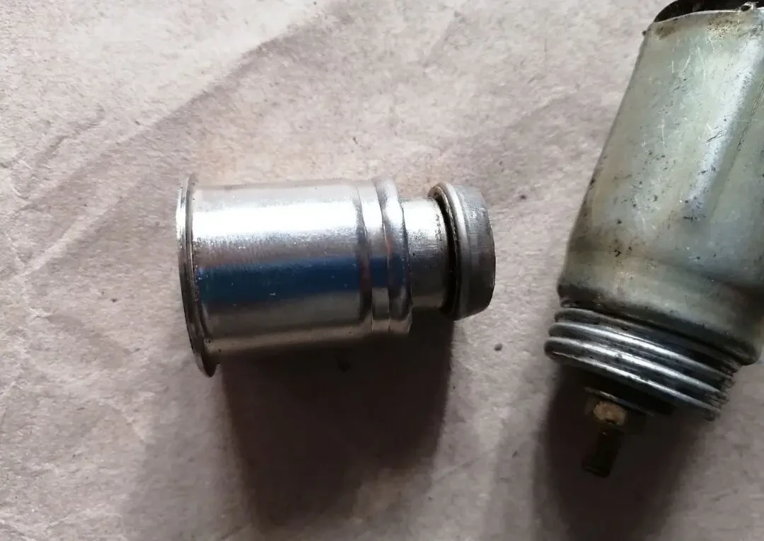 Прикуриватель газ 21, 24, новый ссср 5