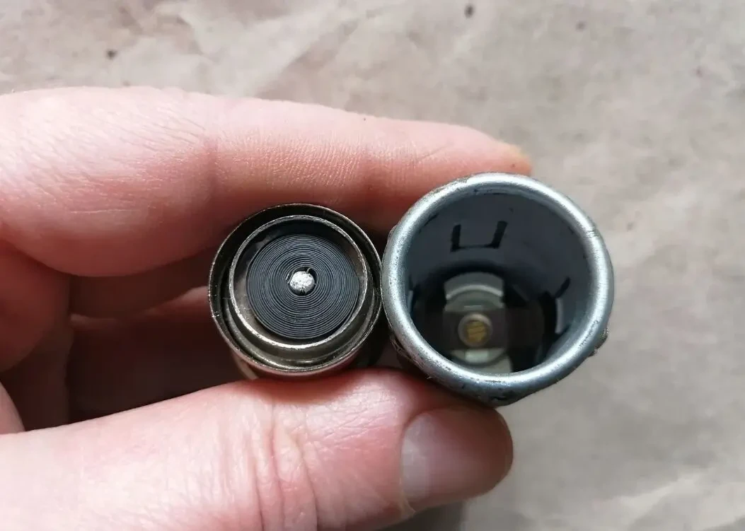 Прикуриватель газ 21, 24, новый ссср 4