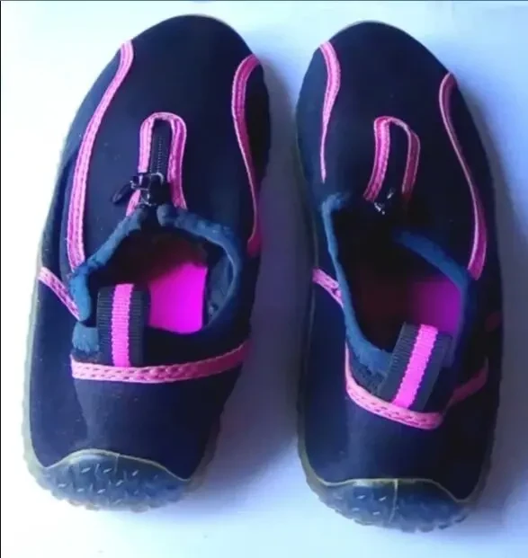 Продам женские аква туфли, бренд SPEEDO, размер М (38) . 3