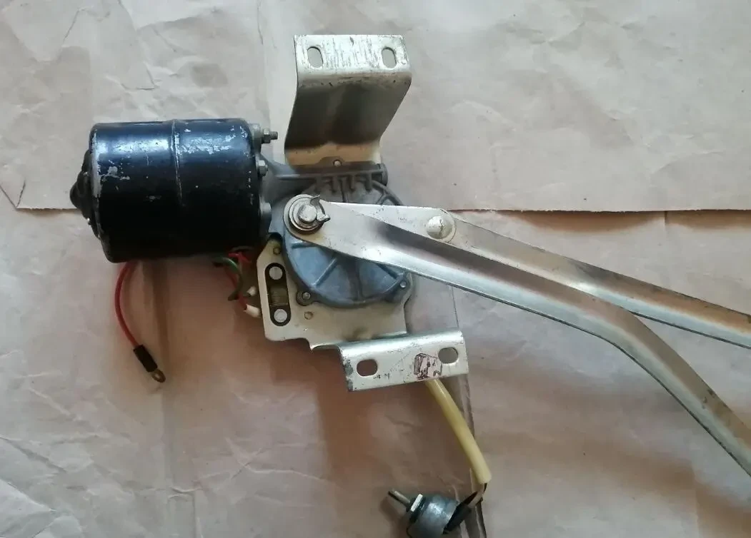 Стеклоочиститель газ 52, 53, новый ссср 2