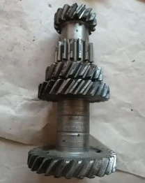 Блок шестерен газ 24 новый ссср