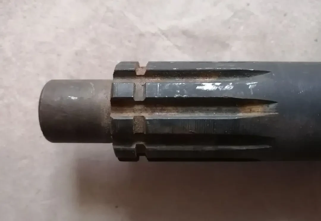 Вторичный вал кпп газ 53, 66, новый ссср 3