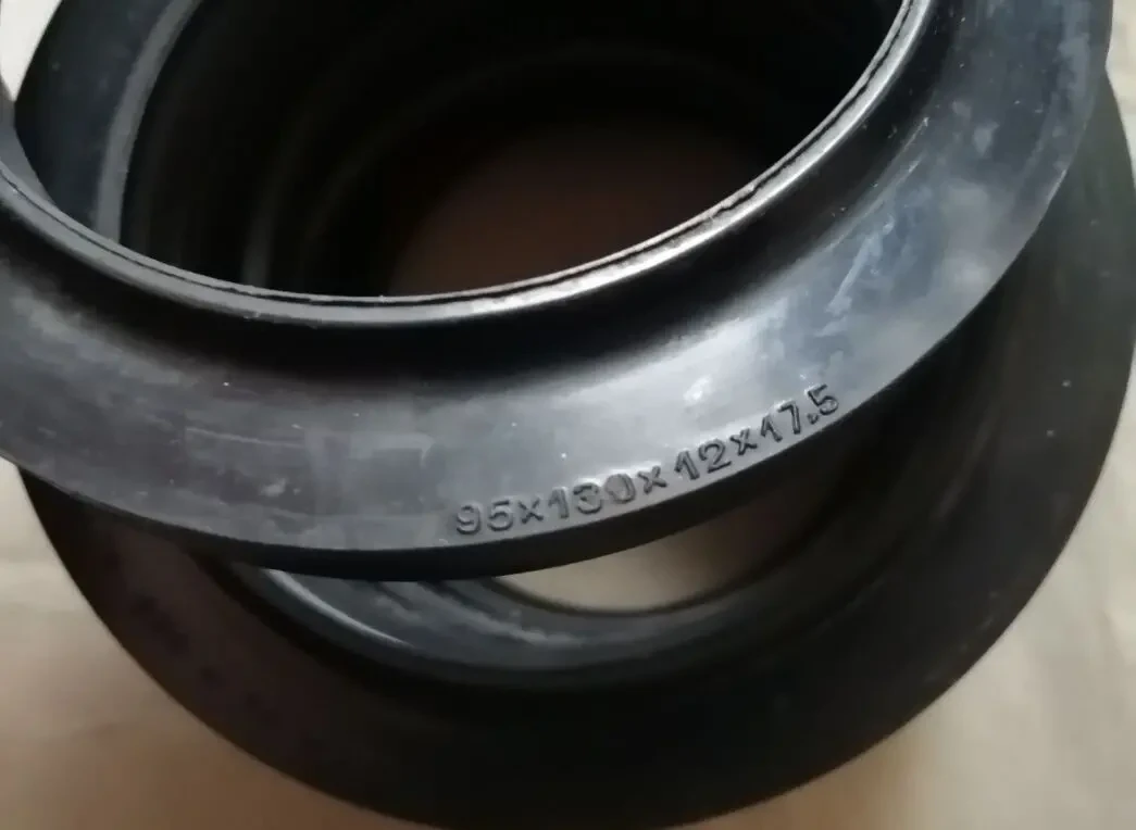 Сальник задней ступицы газ 52, 53, новый ссср 2