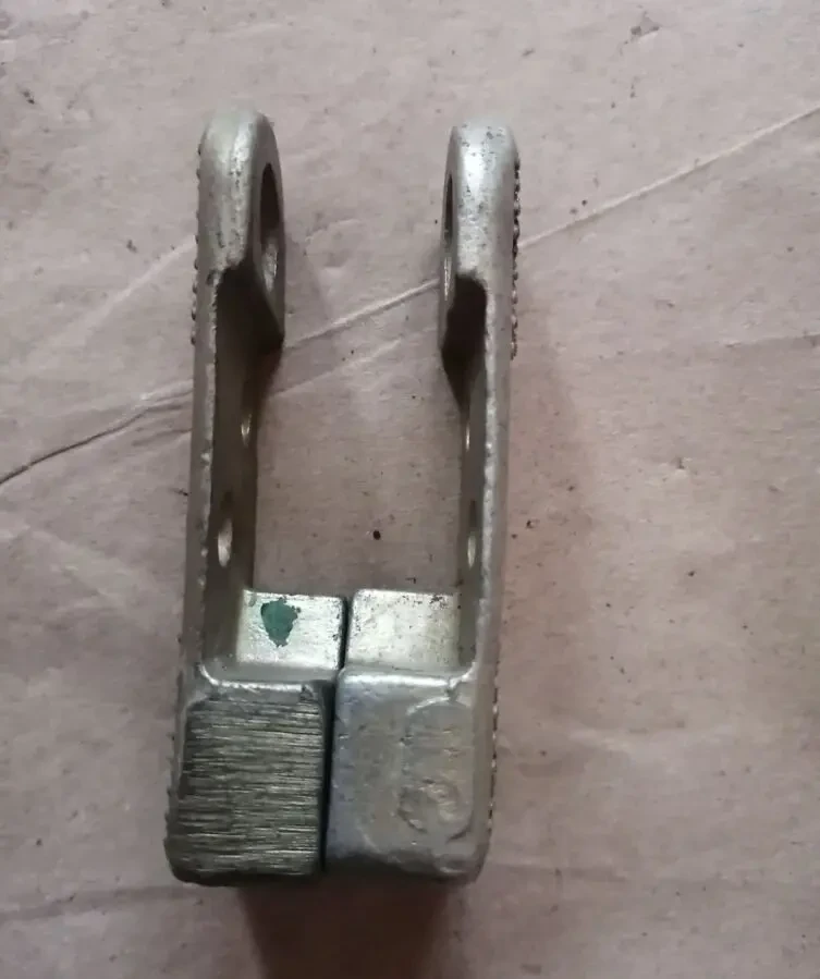 Фиксатор замка задней ляды газ 22, 2402, новые ссср 2