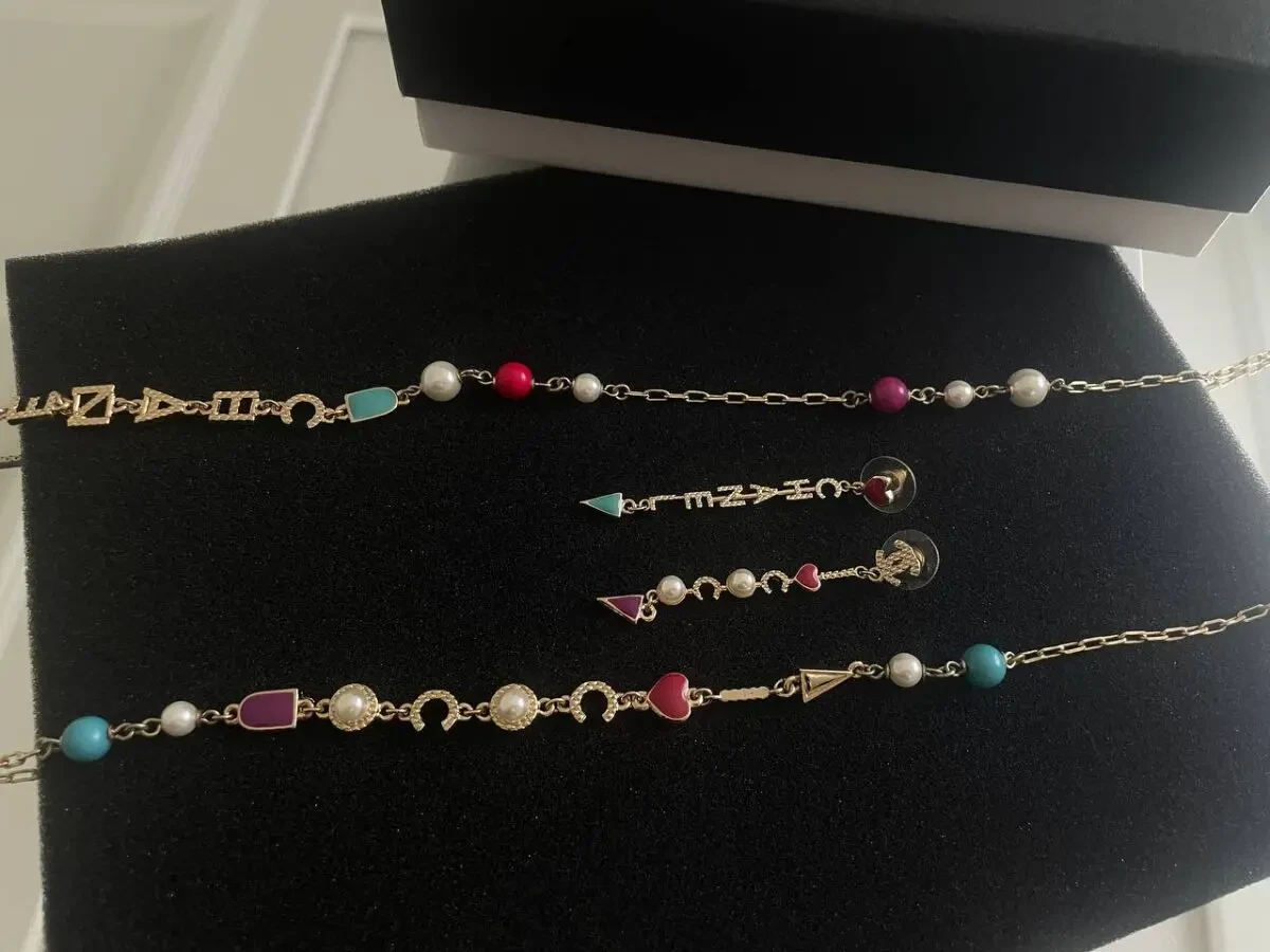 Намисто Chanell в наявності 4