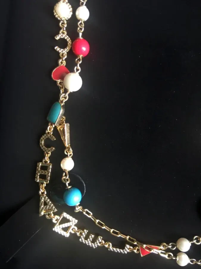 Намисто Chanell в наявності 7