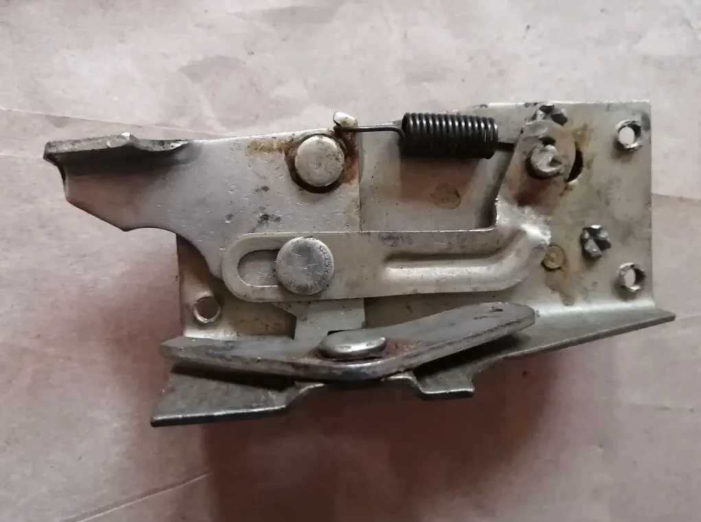 Замок двери раф 2203, новый ссср 2