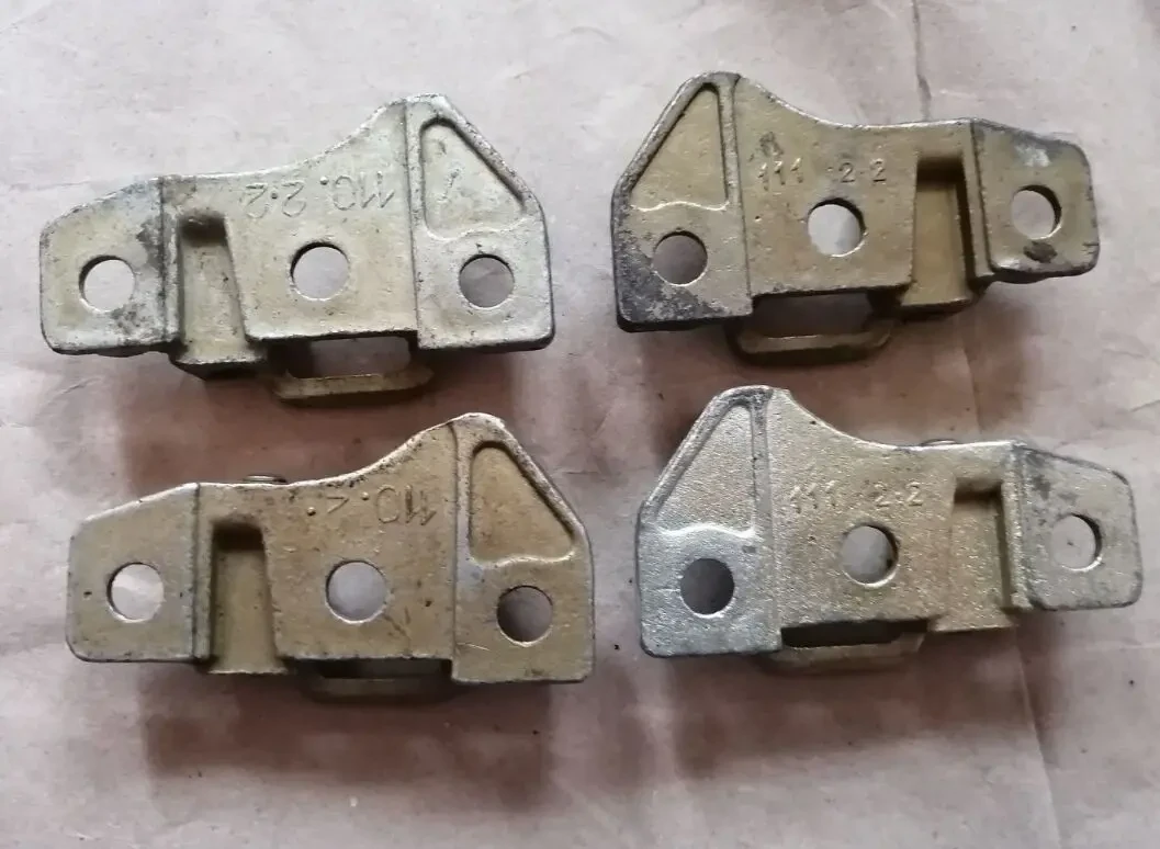 Фиксатор замка двери газ 66, новый ссср 2