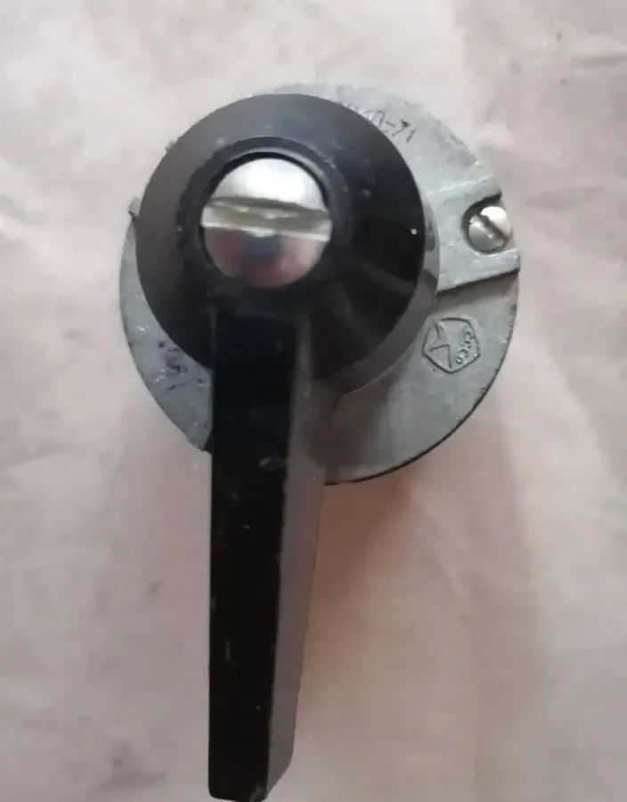 Переключатель поворотов газ 66, новый ссср 5