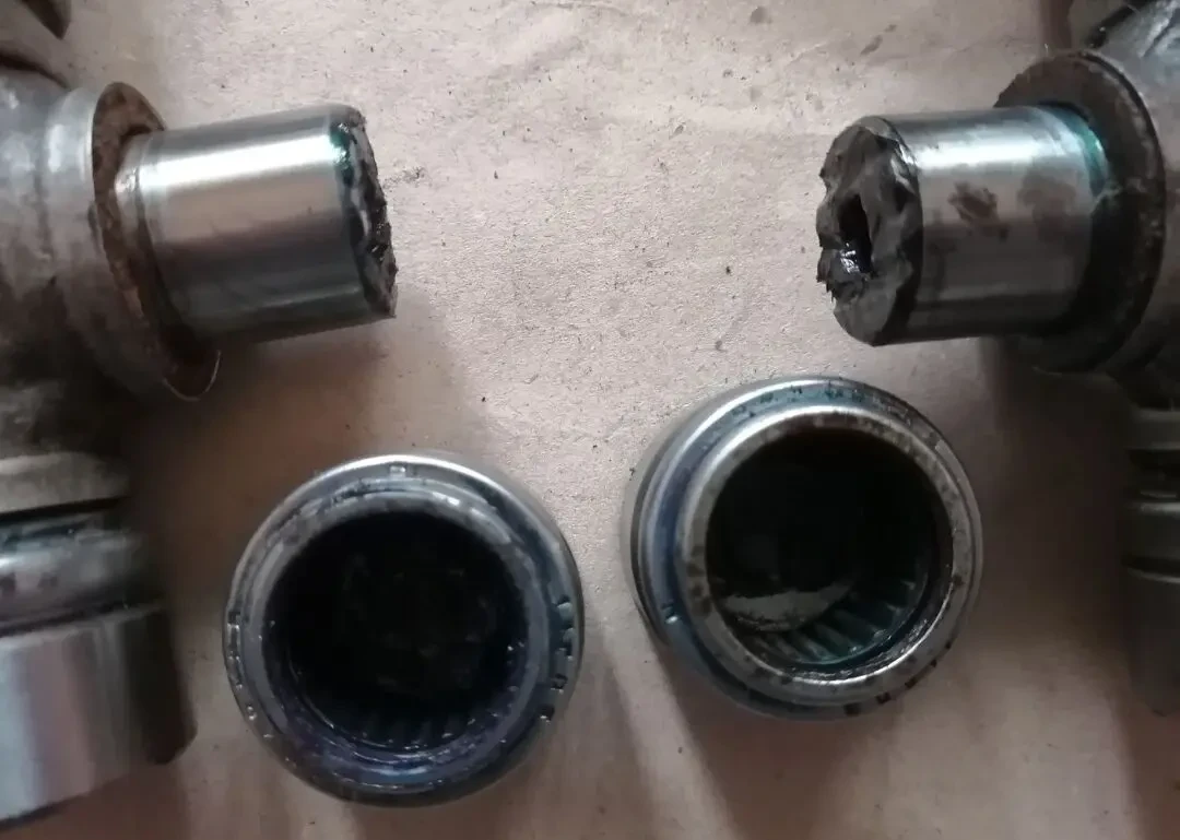 Крестовина газ 52, 53, 66, новая ссср 3