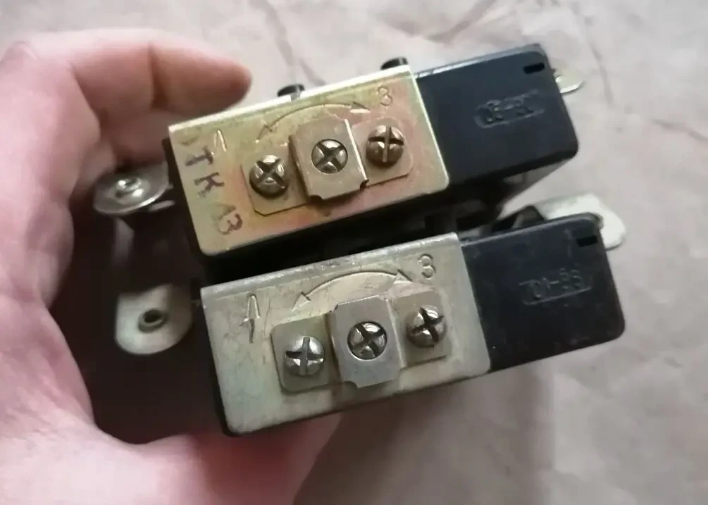 Реле регулятор газ 24, 52, 53, 66, уаз, новое ссср 3