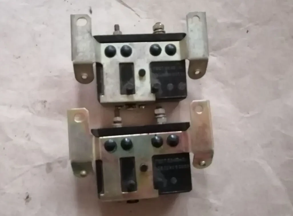 Реле регулятор газ 24, 52, 53, 66, уаз, новое ссср 5