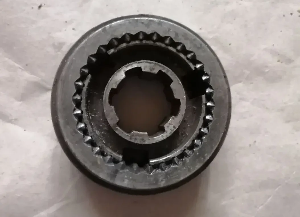 Муфта кпп 2 и 3 передачи газ 21, новая ссср