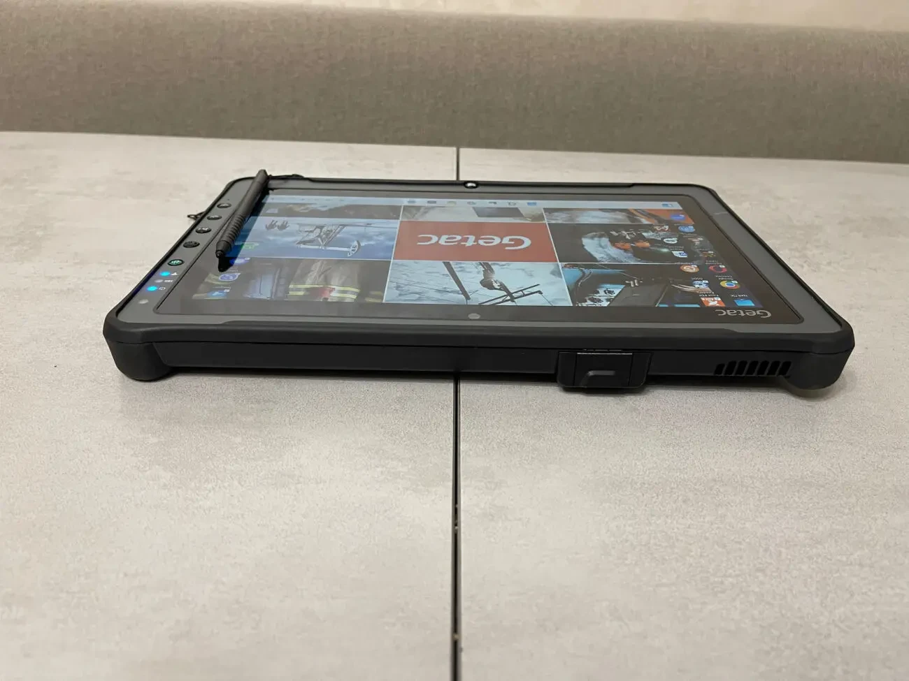 Захищений планшет Getac F110 G4, 11.6, i5-7200U, 8GB, 512GB SSD, 4G 4