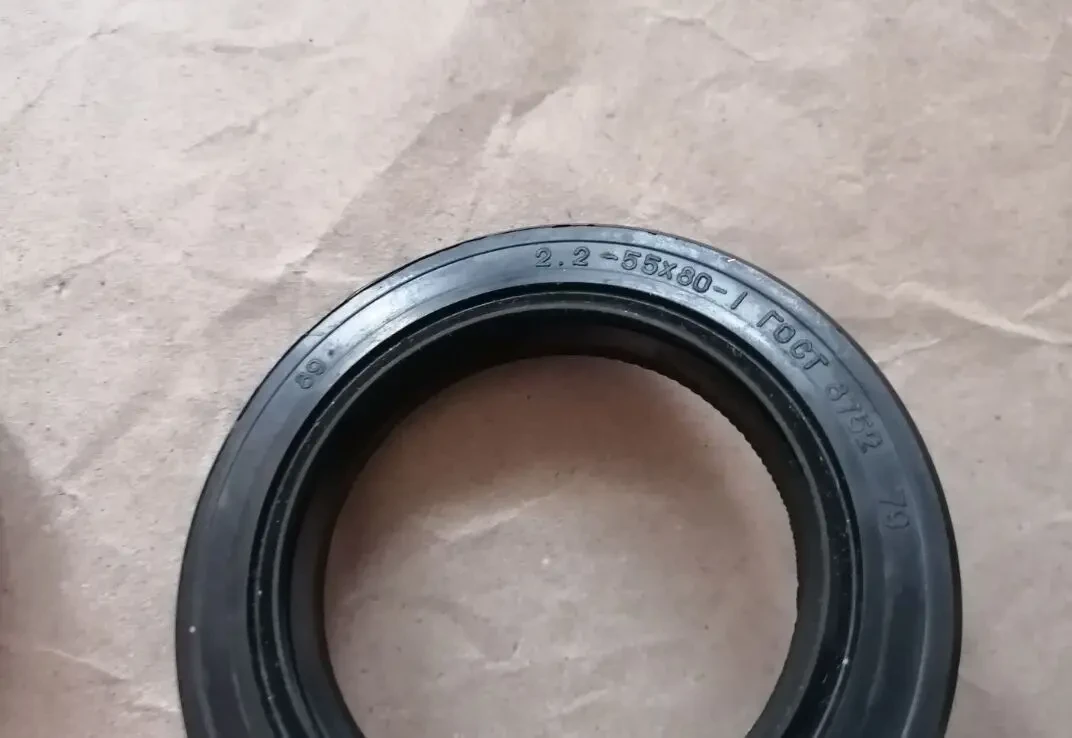 Сальник коленвала газ 21, 24, уаз, новый ссср 5