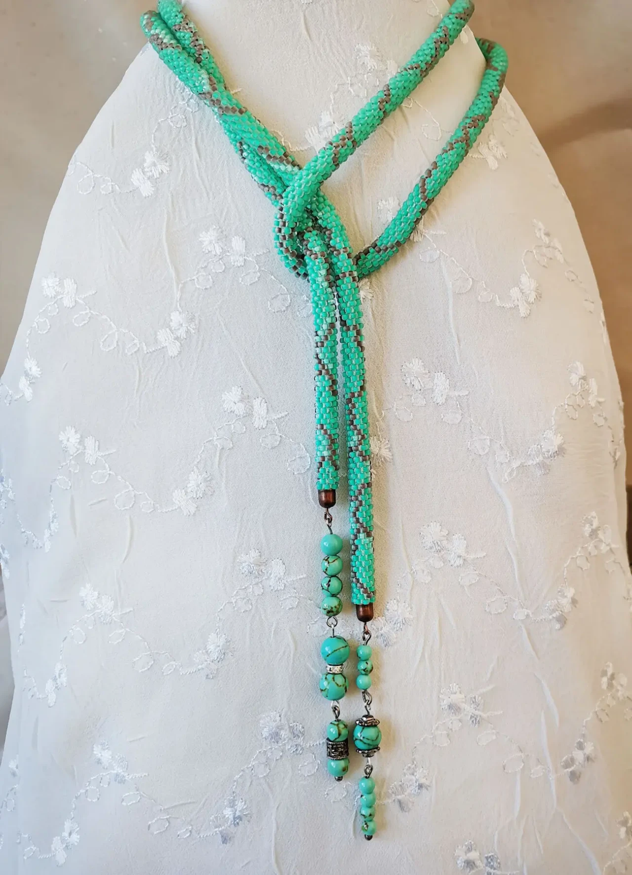 Прикраса із бісеру джгут- ларіат Бірюзовий шарм 8