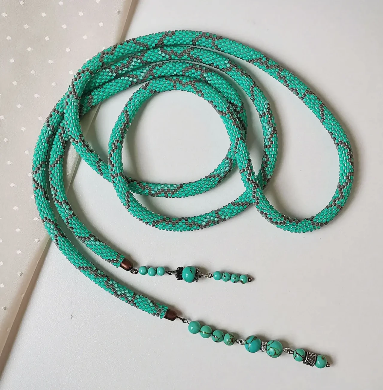 Прикраса із бісеру джгут- ларіат Бірюзовий шарм